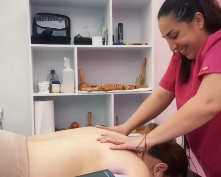 Masaje Descontracturante