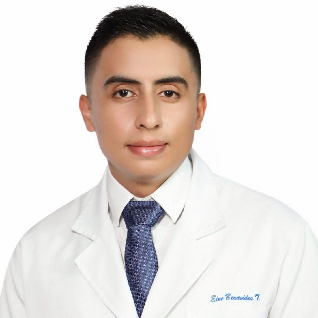 Dr. Eine Benavide (Dermatologia Pediatrica)