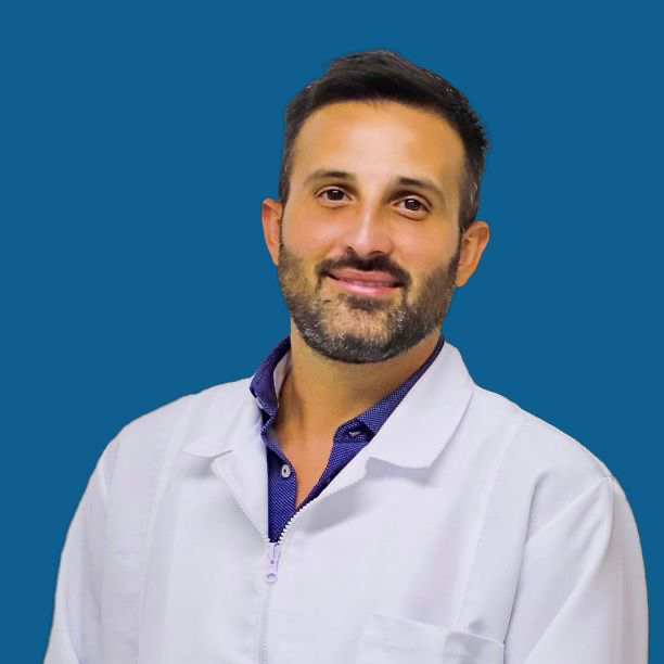 Dr. Matias Fernandez Viña