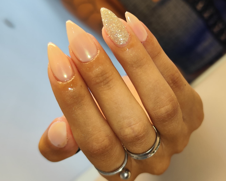 Soft gel con Semipermanente