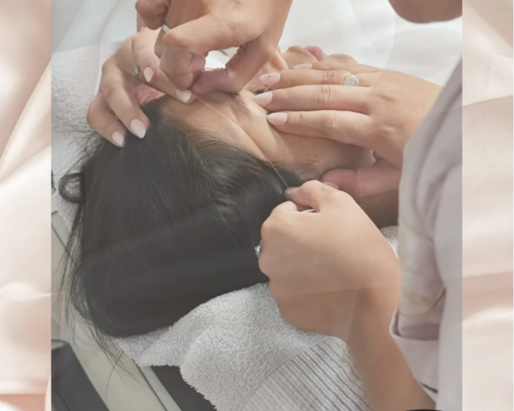 Perfilado de Cejas o bozo con Hilo y pinza