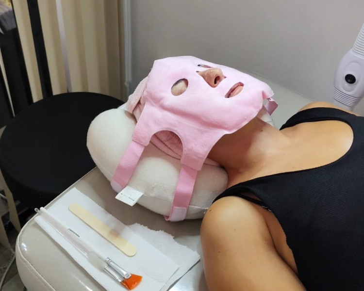 Limpieza facial profunda - 2)