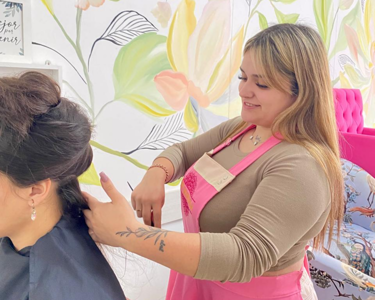 💇‍♀️ Peinados – Elegancia a tu medida