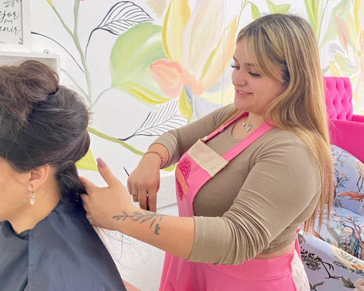 🧶 Trenzas Urbanas – Estilo, actitud y diseño