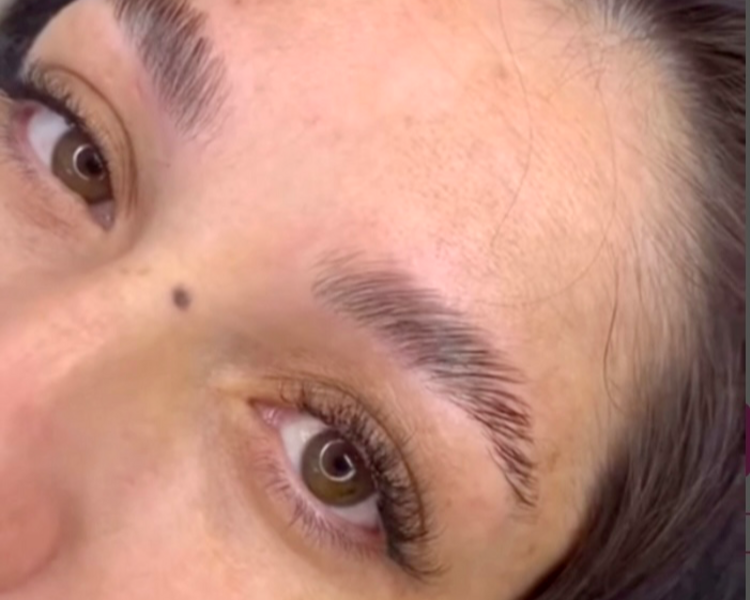 🎯 Promo Mirada Total – Pestañas 3D + Laminado de cejas