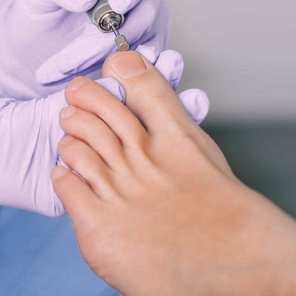 PEDICURE SIN ESMALTADO