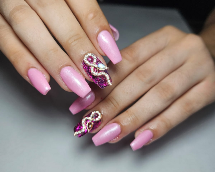 Esculpidas en Gel + 2 decos  (hasta largo n° 3)