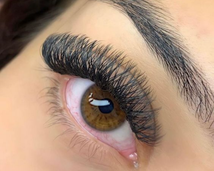 Retoque de Pestañas