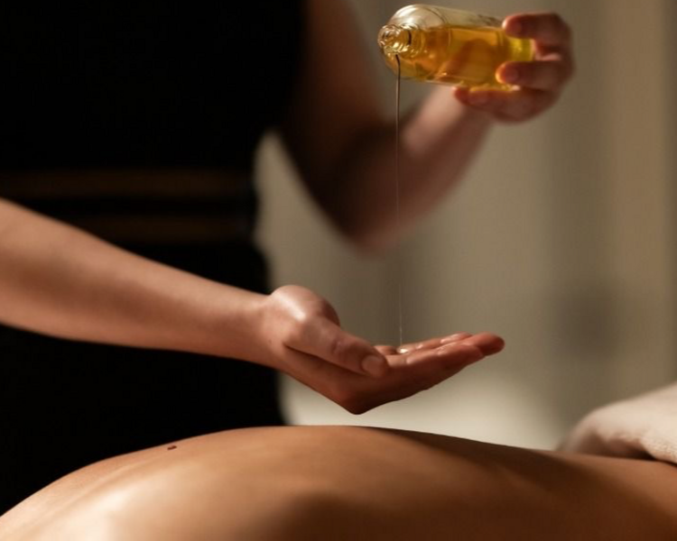 Masaje relajante de cuerpo completo 
