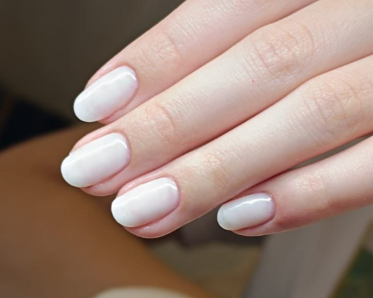 Manicure Rusa (Incluye Nivelación)
