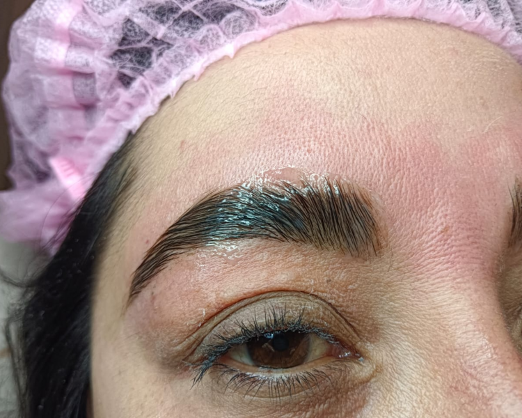 PROMO Total Cejas (Perfilado, Tinte y Laminado)