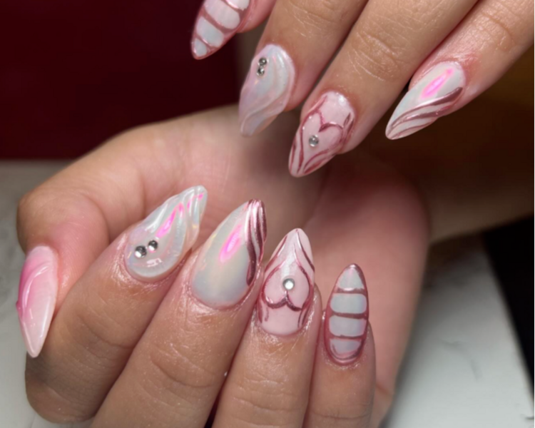 Esculpidas largo 2 con diseño en todas las uñas 