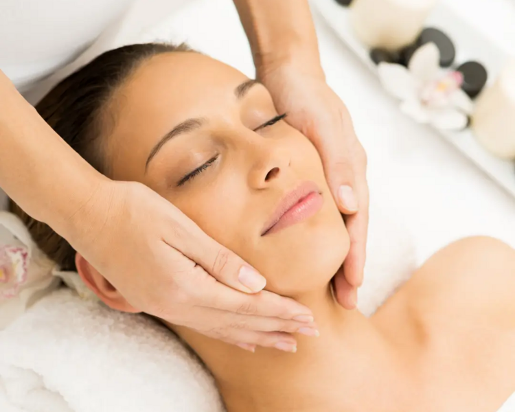 Masaje drenaje linfático facial