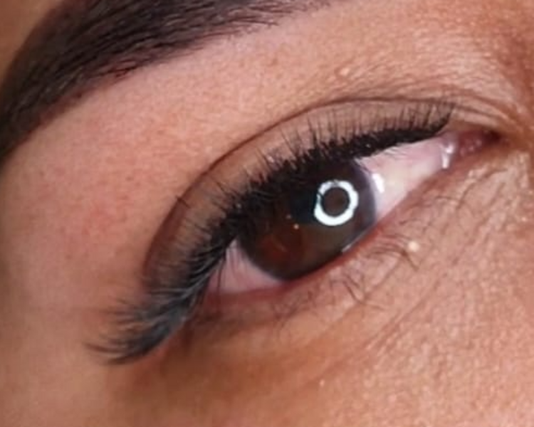 Extensiones de pestañas fibras tech