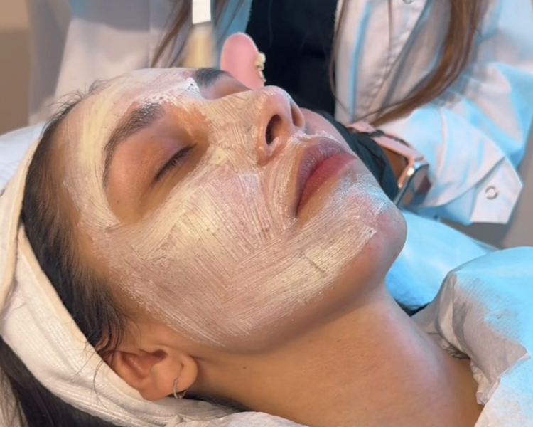 Limpieza Facial Profunda 