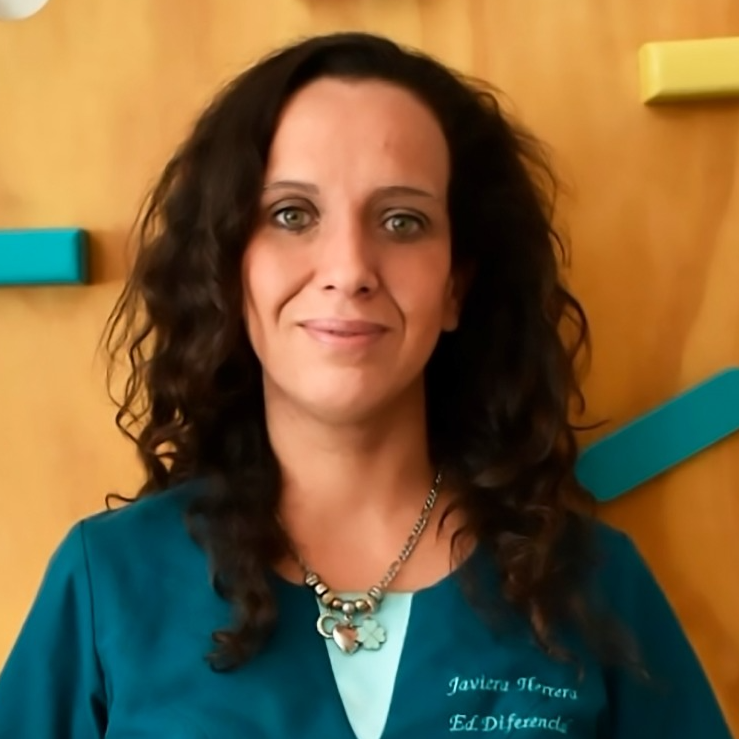 Javiera Herrera ( Psicopedagogía)