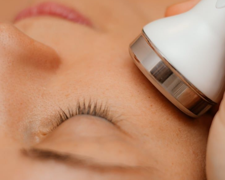 RADIOFRECUENCIA FACIAL TRIPOLAR RESITIVA