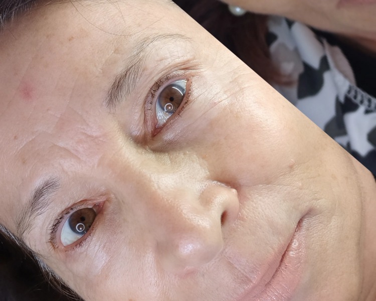 Micropigmentación de cejas efecto Sublime HairStroke
