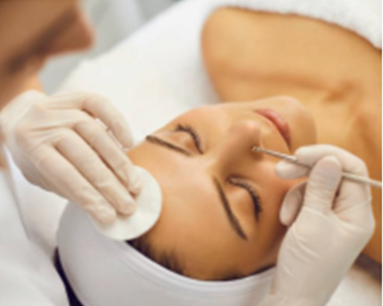 Pack "Renacer facial": 3 sesiones de radiofrecuencia + 1 limpieza facial profunda