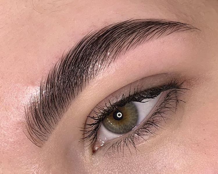 Perfilado de Cejas