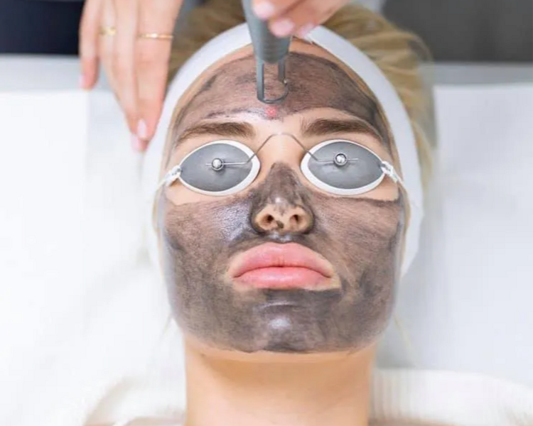 💎✨Facial Glowing con Láser Neatcell