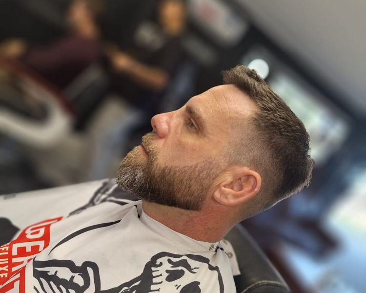 Corte de Cabello + Barba