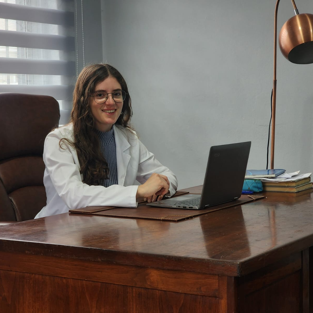 DRA. ANA MARÍA VILLAFAÑE ARZOLA