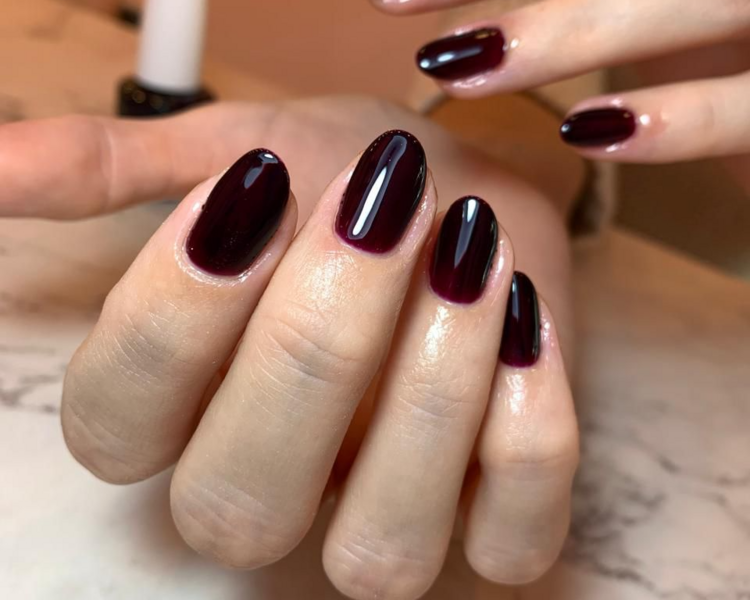 Perfect Classic Nails
