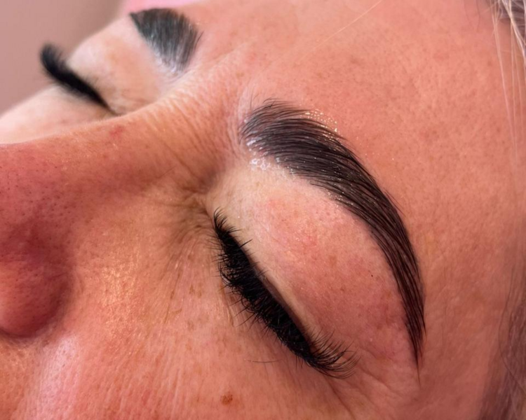 Elegant Brow Art