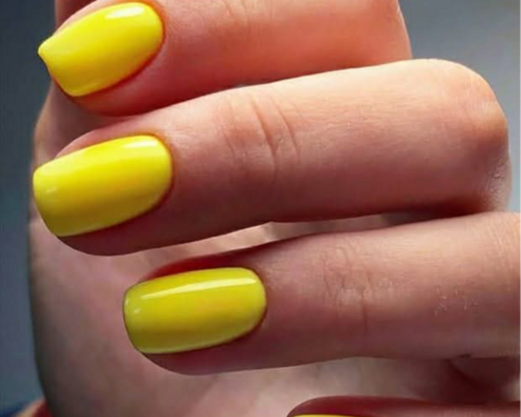 Manicure rusa 