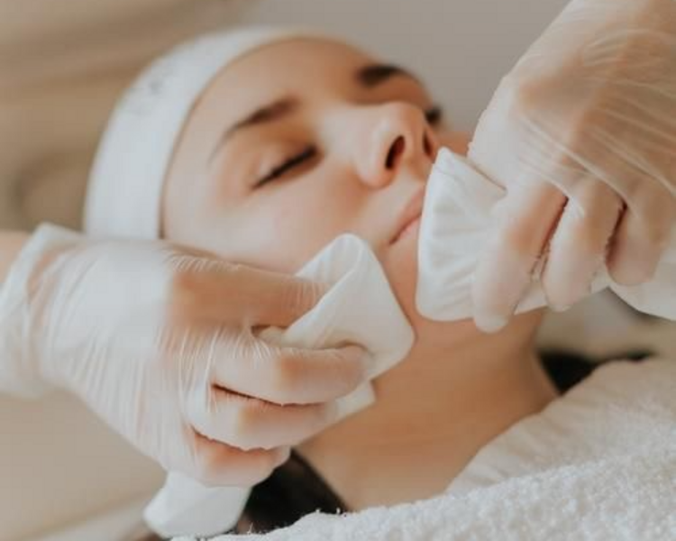 Limpieza facial basica 