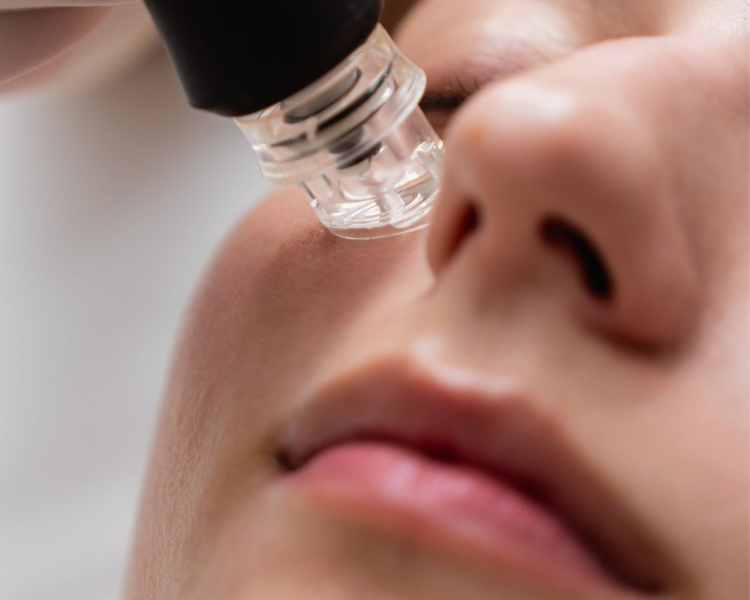 Hydra Facial Detox & Glow