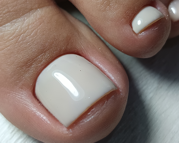 Pedicura Esmaltado Permanente