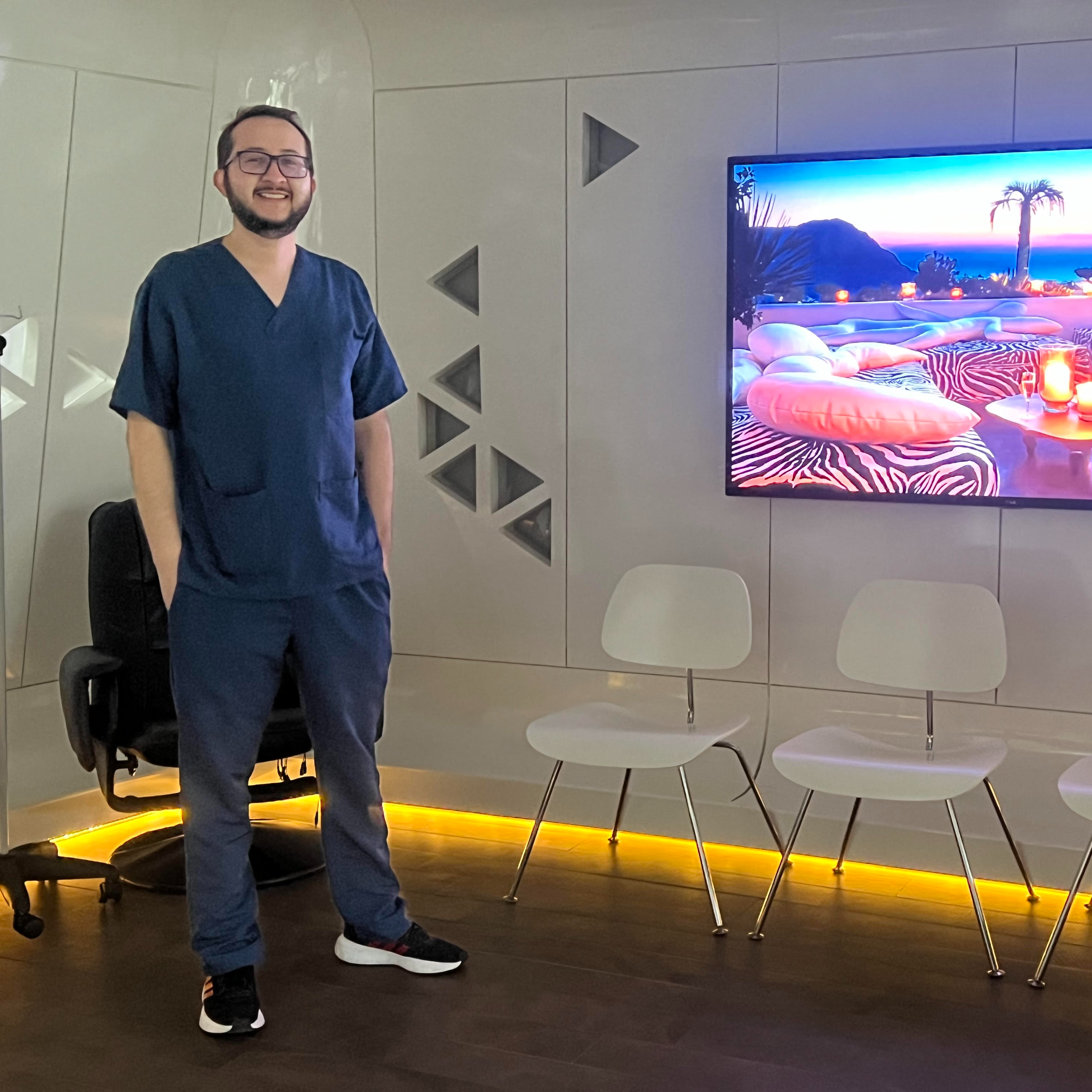 Dr Herrera Camilo - Médico Clínico