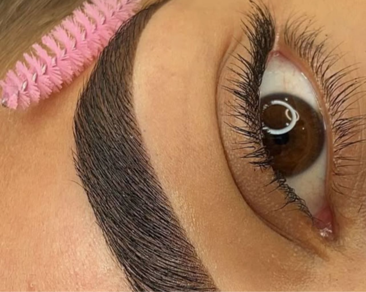 PIGMENTACION CEJAS CON HENNA 