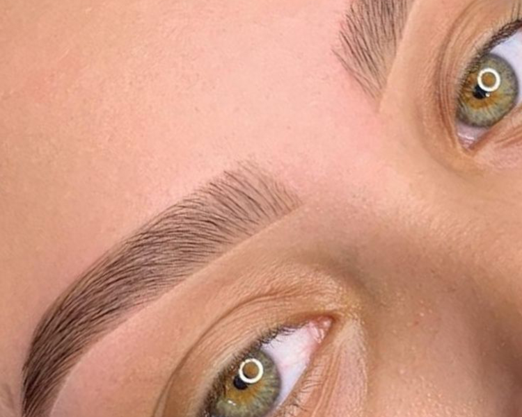 Henna brows
