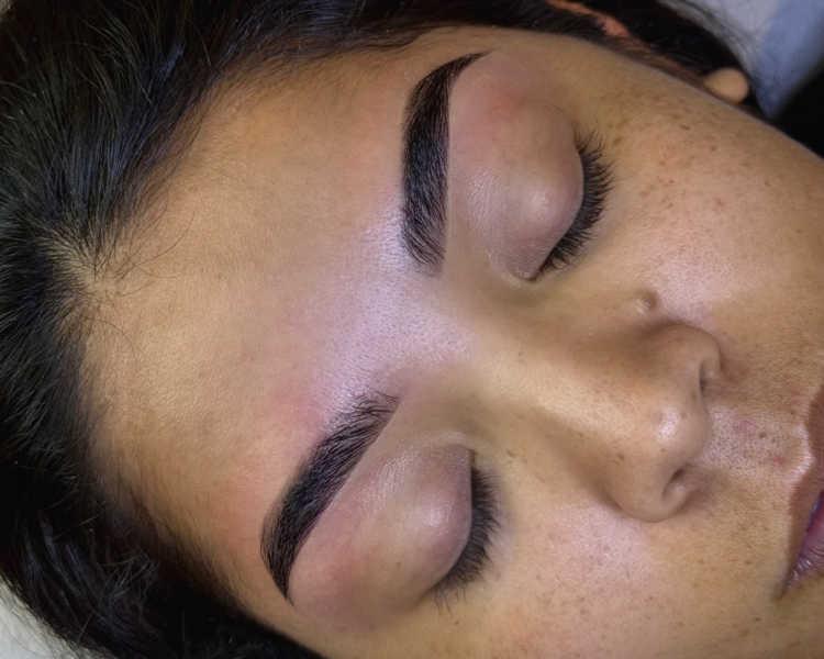 Henna brows