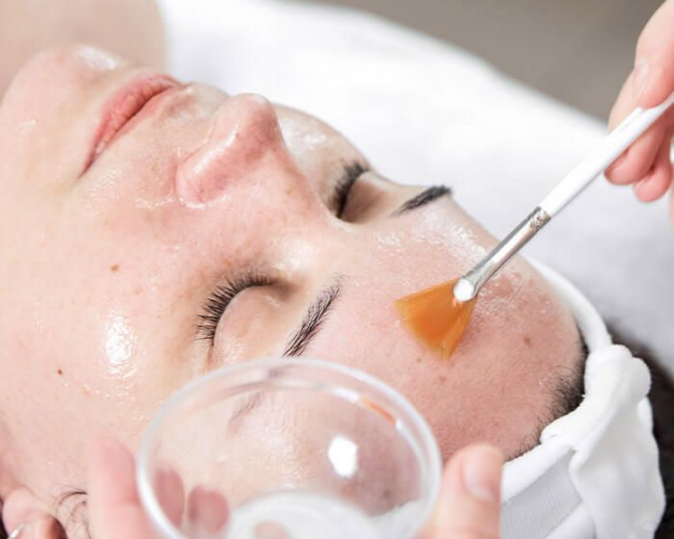 limpieza facial profunda +peeling personalizado para cada tipo de piel