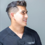 Dr. Erick Andrade / Cirujano Implantologo 