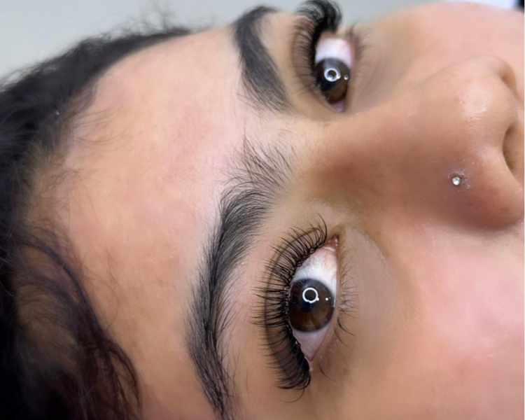 RETOQUE EFECTO MUÑECA