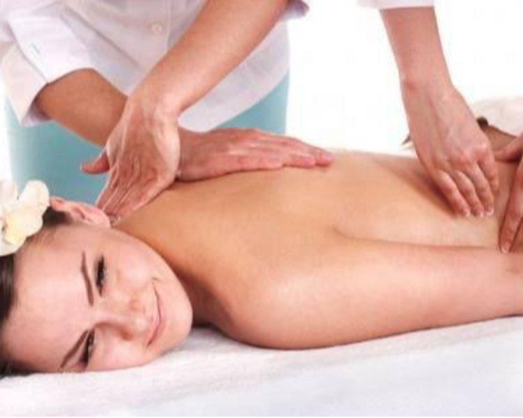 MASAJE A CUATRO MANOS