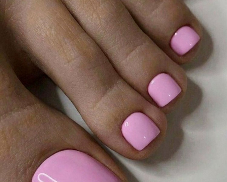 Esmaltado Semipermanente en Pies