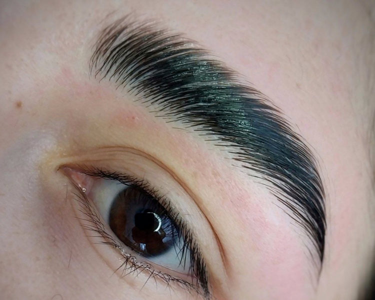 Laminado de Cejas (No incluye diseño ni depi de cejas)