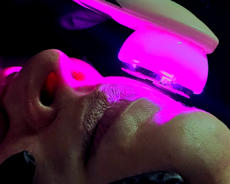 Limpieza Clínica (Hydrafacial) 🧖