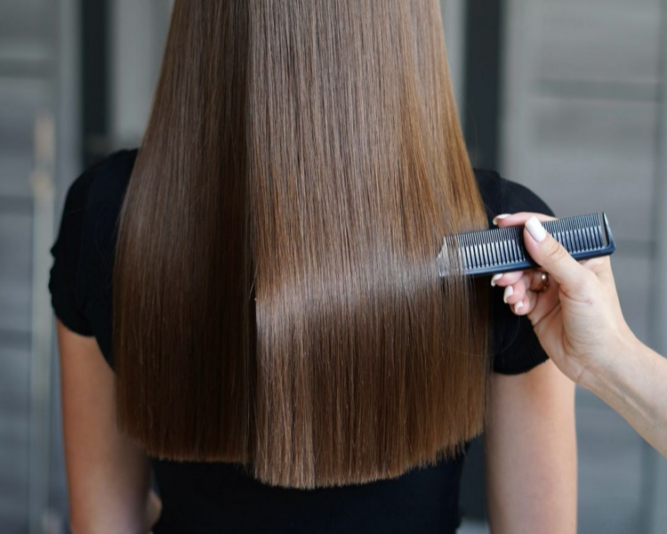 Keratina capilar (altura de la cintura)