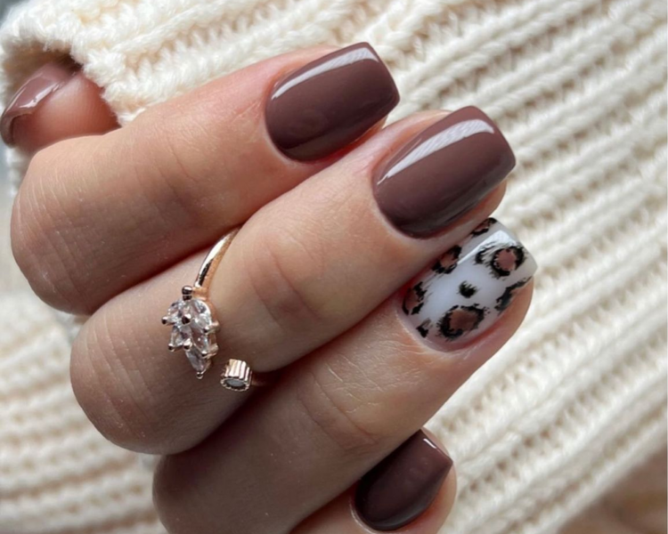 Mantenimiento Extensiones de uñas acrílico, gel o polygel (un color)