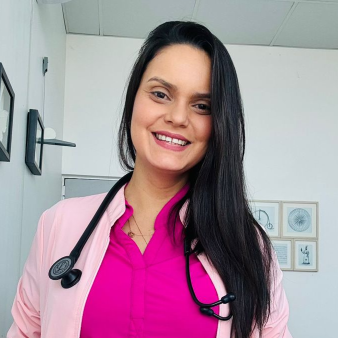 Dra. Gleyvith Sanabria (Nefrología) Rut. 27.147.029-0