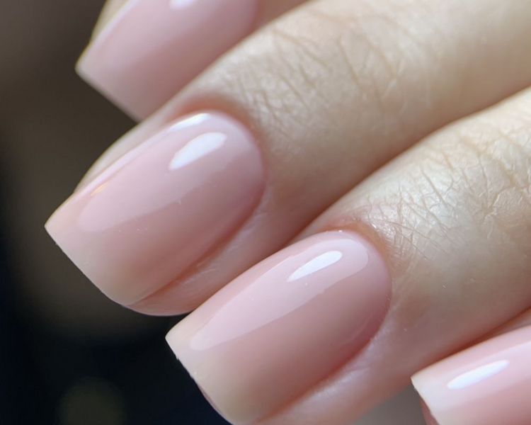 Manicure Rusa * nivelación gel