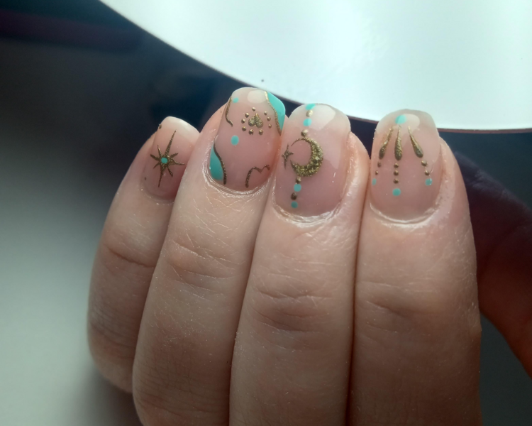 Kapping Poligel (EFECTIVO -10%) con VICTORIA, refuerza tu uña natural 