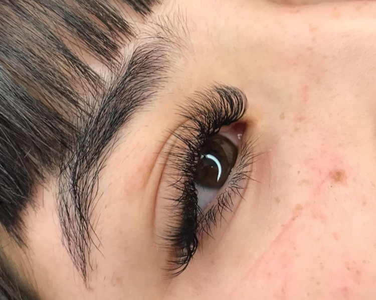 pestañas volumen ruso 